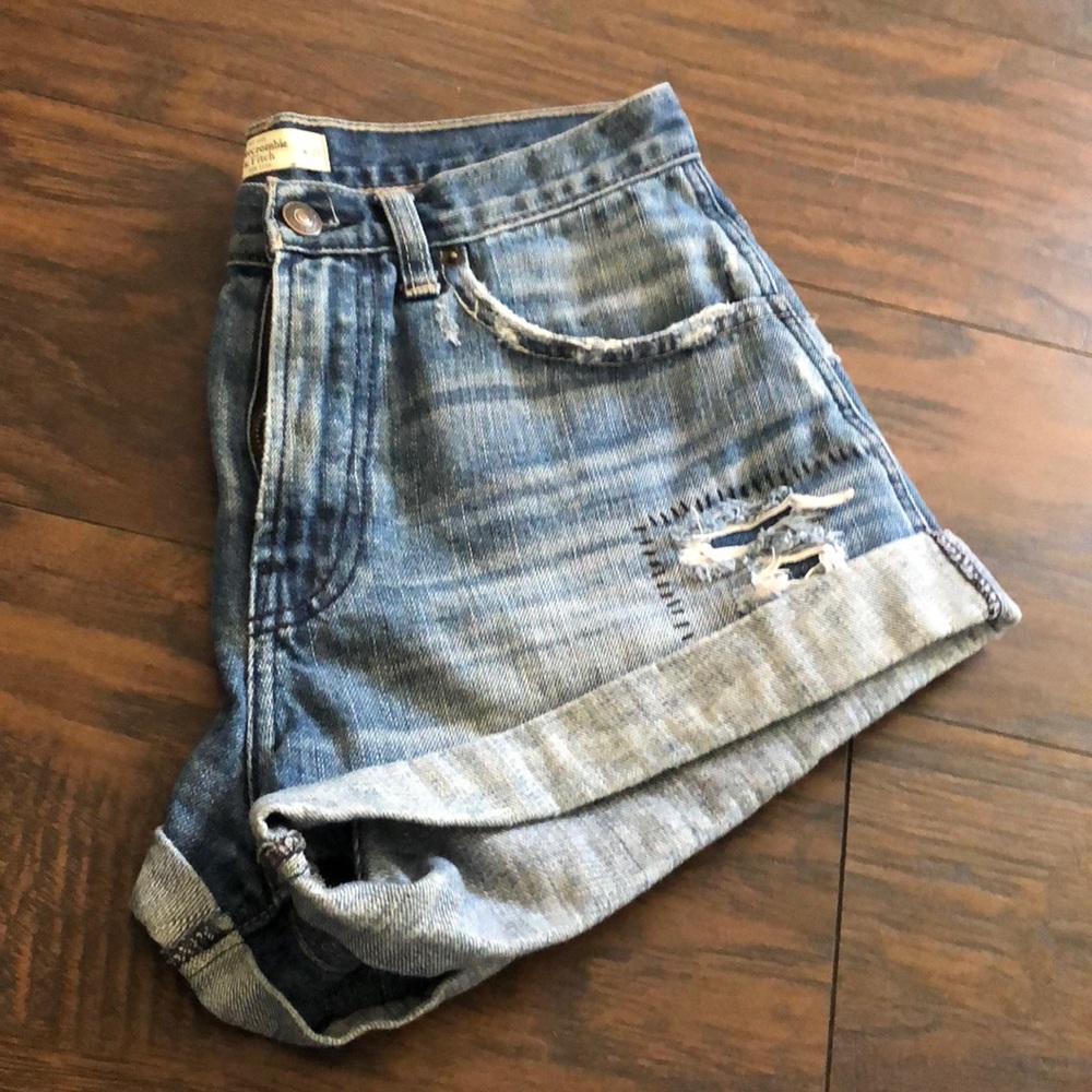 Abercrombie boyfriend shorts